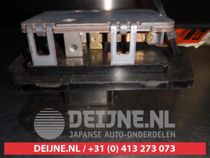 Toyota Yaris Heizung Widerstand O368378