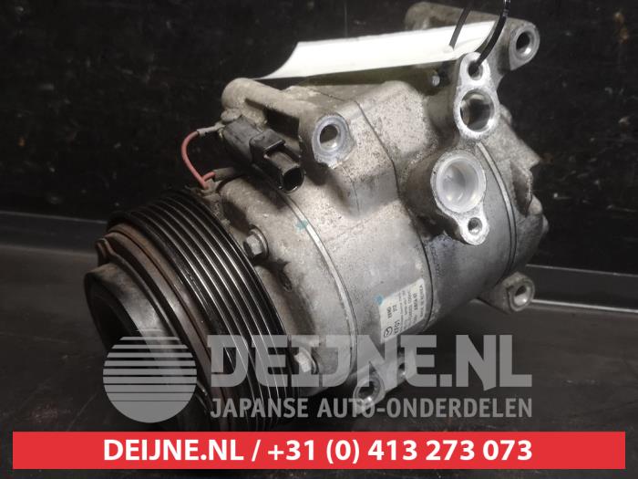 Mazda 3 Air conditioning pump O750569