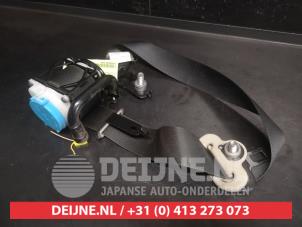 Mazda 3 Veiligheidsgordel links-voor O750560 foto 2