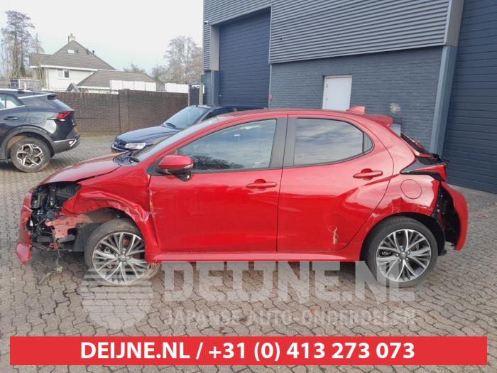 Toyota Yaris Portierruit 4Deurs links-voor O750607