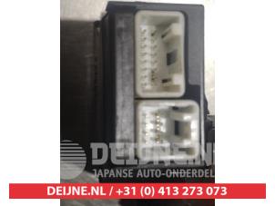 Lexus IS Scheibenwischer Schalter O309967 foto 3
