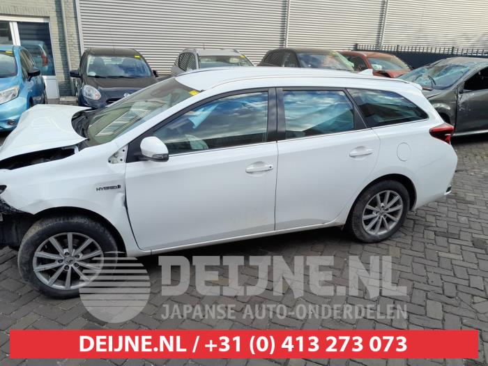 Toyota Auris Rear door 4-door, left O750695