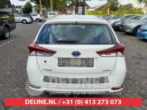 Toyota Auris Rear bumper O750700 photo 2