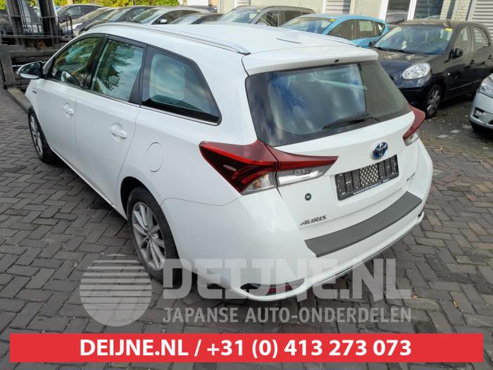 Toyota Auris Taillight, left O750701