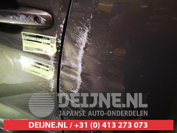 Toyota Yaris Portier 4Deurs links-achter O750784