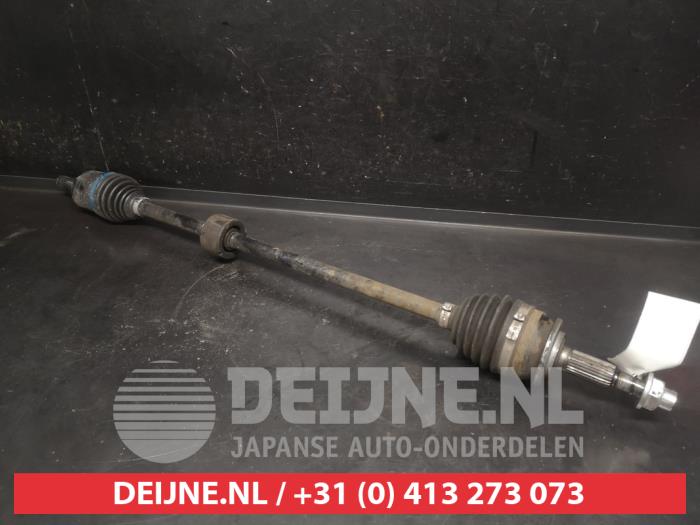 Suzuki Ignis Aandrijfas rechts-voor O750828