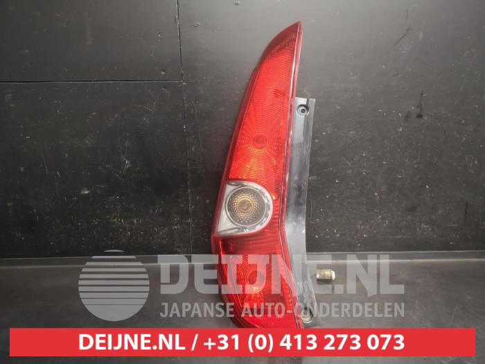 Suzuki Splash Achterlicht links O750863