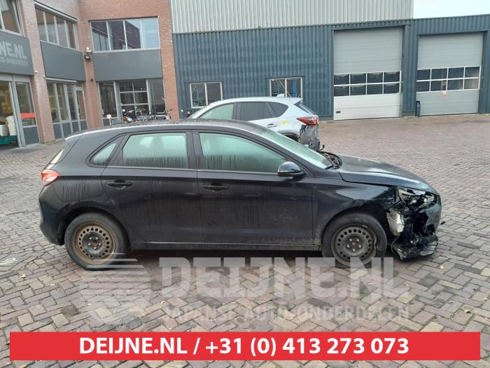 Hyundai I30 Tür 4-türig links hinten O751128