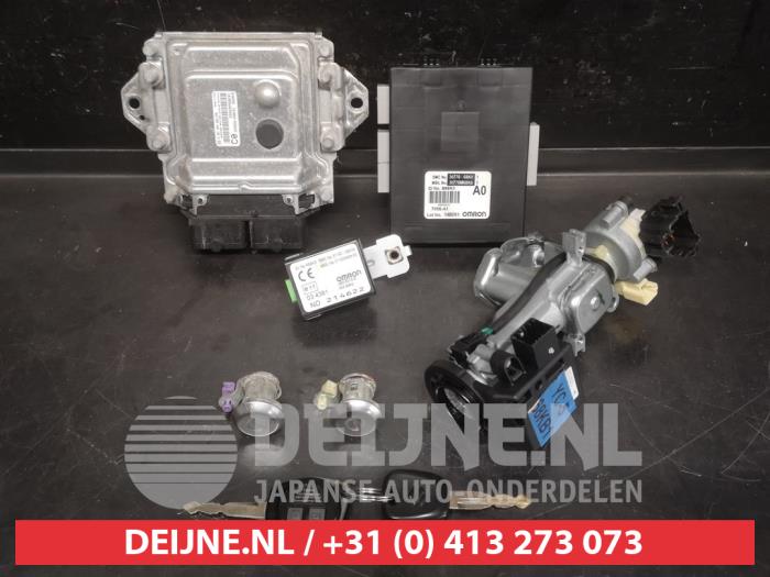 Suzuki Alto Kontaktslot+Sleutel O751333