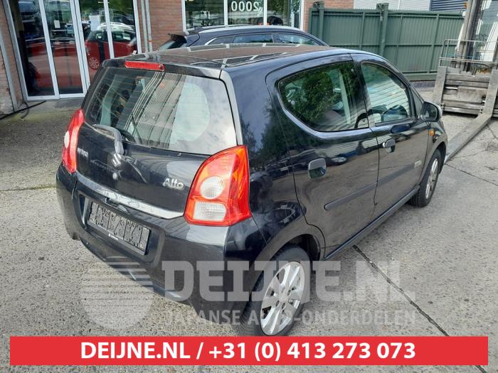 Suzuki Alto Achterlicht rechts O751486