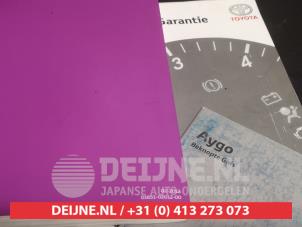 Toyota Aygo Instructie Boekje O751519 foto 2