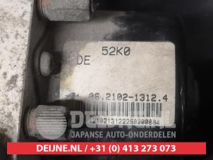 Suzuki Splash ABS Pomp O751634 foto 3