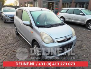 Daihatsu Cuore Scherm rechts-voor O751747 foto 2