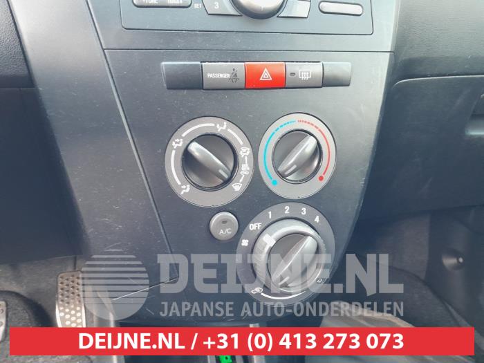 Daihatsu Cuore Kachel Bedieningspaneel O751749