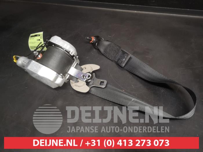Kia Picanto Front seatbelt, left O752086
