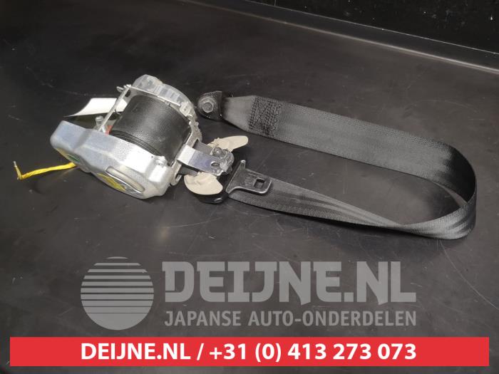 Kia Picanto Front seatbelt, right O752087