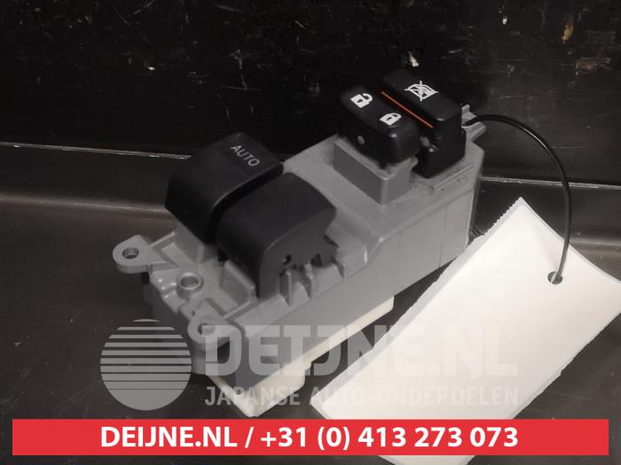 Toyota Yaris Kombischalter Fenster O752104