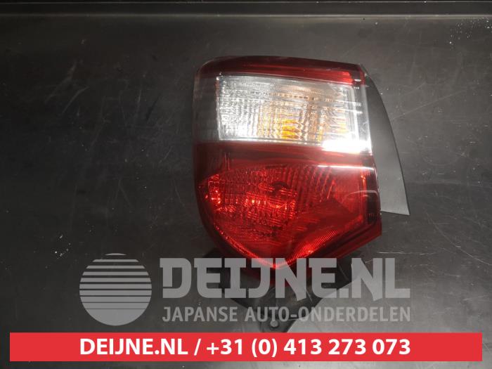 Toyota Yaris Rücklicht links O752114
