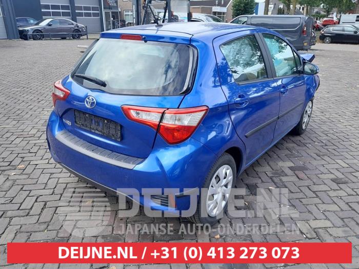 Toyota Yaris Heckklappenreflektor rechts O752119