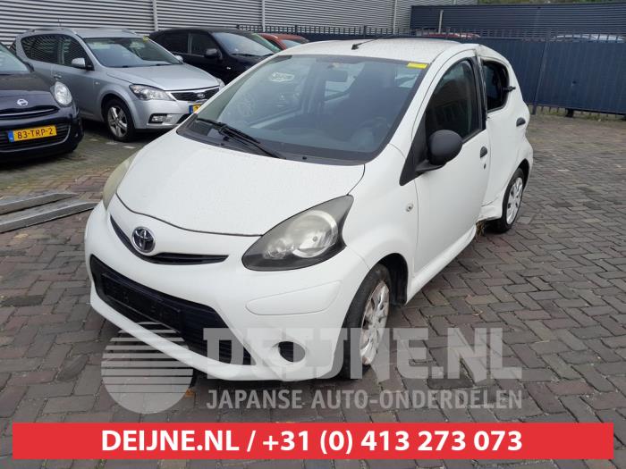 Toyota Aygo Scherm links-voor O752158