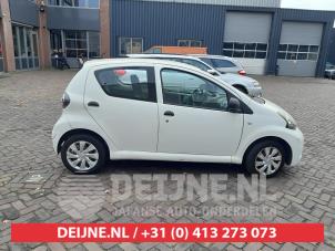 Toyota Aygo Portier 4Deurs rechts-achter O752171 foto 3