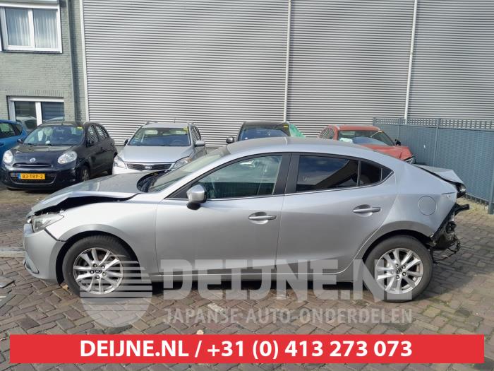 Mazda 3 Portierruit 4Deurs links-voor O752366