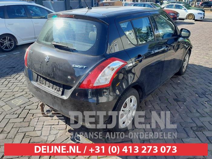 Suzuki Swift Achterlicht rechts O752532