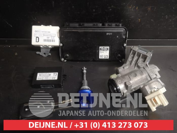 Toyota Yaris Steuergerät Motormanagement O752557