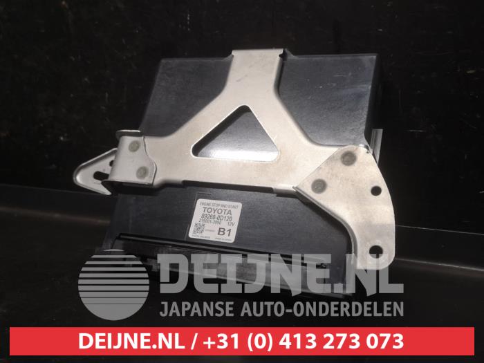 Toyota Yaris Start/Stopp Steuergerät O752565