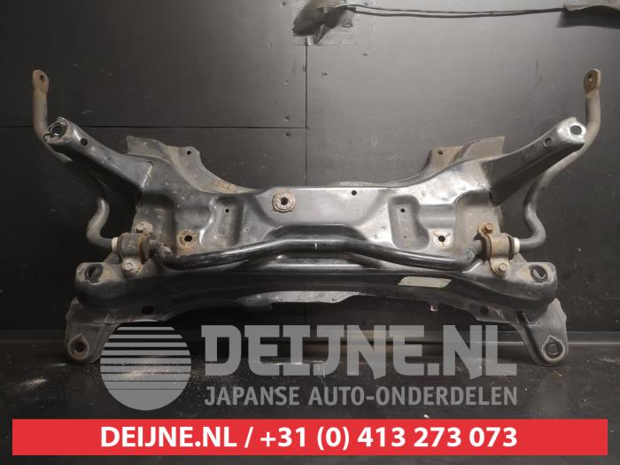 Toyota Yaris Unterrahmen O752576