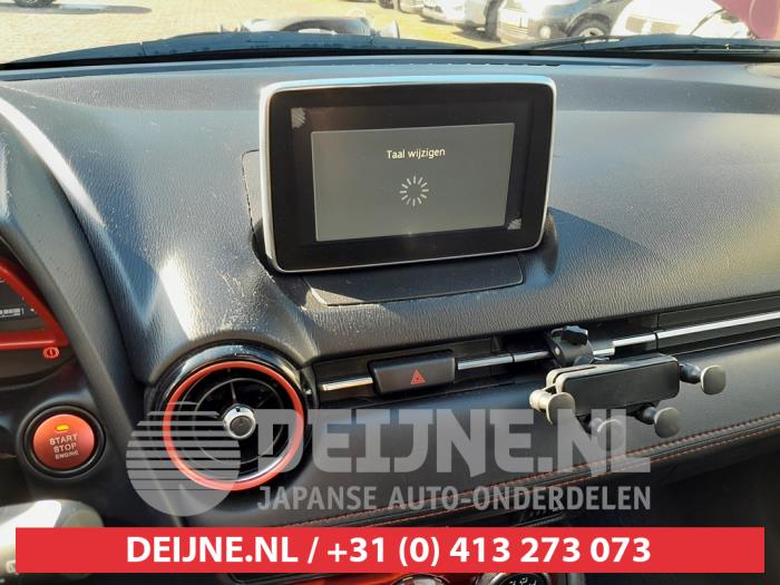 Mazda 2 Radio O752880
