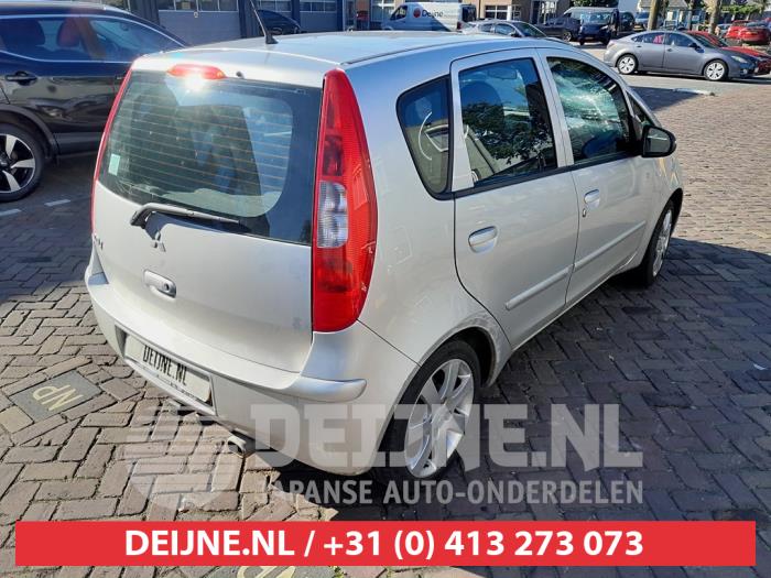 Mitsubishi Colt Achterlicht rechts O753023