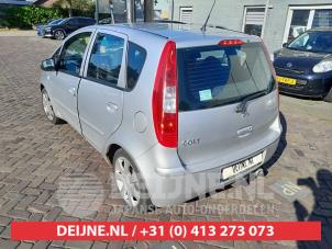 Mitsubishi Colt Tailgate O753024 foto 3