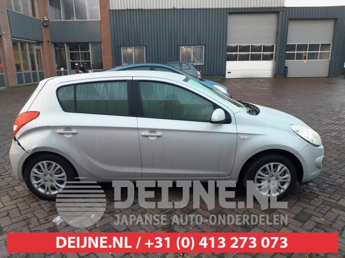 Hyundai I20 Portierruit 4Deurs rechts-voor O754678