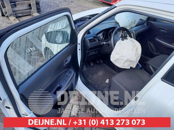 Suzuki Swift Combischakelaar ramen O754743