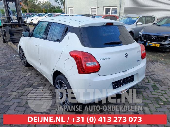 Suzuki Swift Achterbumper O754752