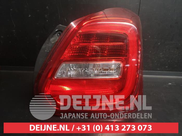 Suzuki Swift Achterlicht rechts O754754