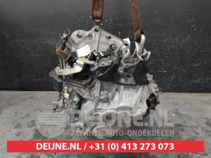 Toyota Auris Versnellingsbak O754874 foto 2