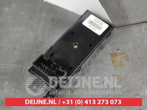 Kia Picanto Multi-functional window switch O754777 photo 2