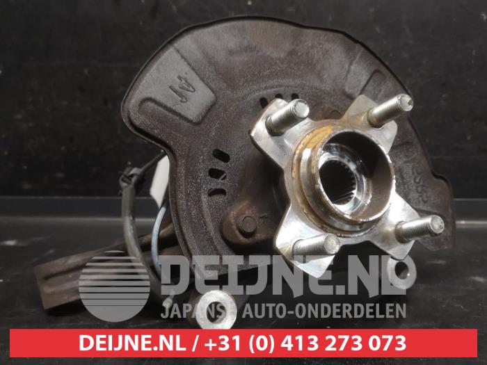 Suzuki Swift Fusee links-voor O755531