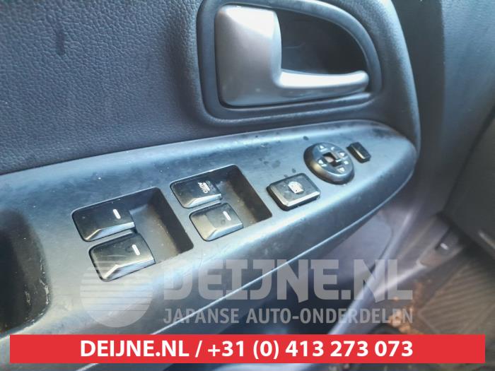 Kia Rio Combischakelaar ramen O755546