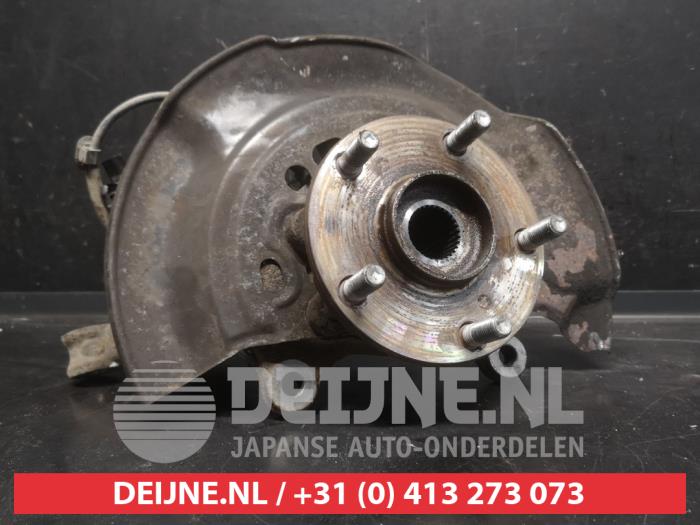 Toyota Auris Fusee links-voor O755621
