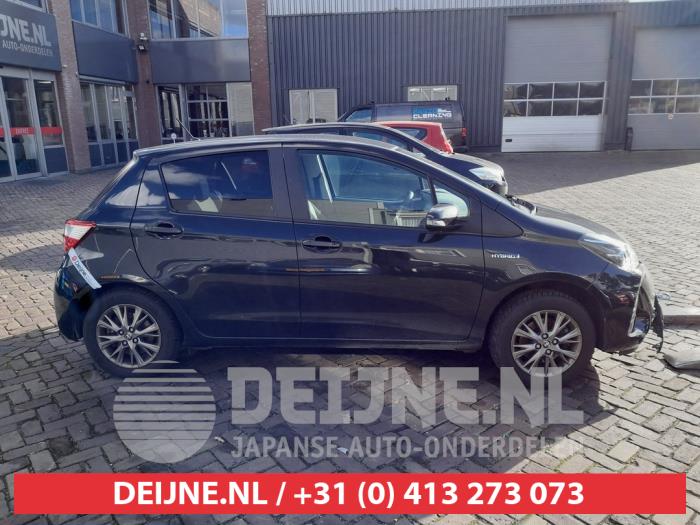 Toyota Yaris Portier 4Deurs rechts-achter O755775