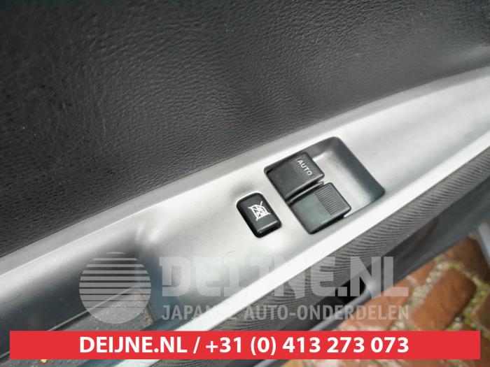 Mazda 2 Kombischalter Fenster O756109