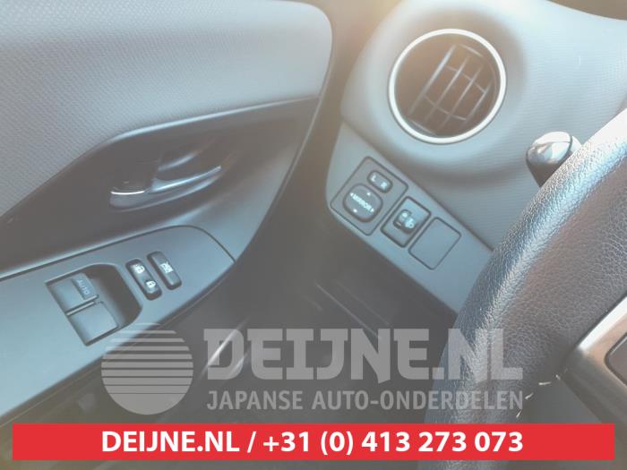 Toyota Yaris Combischakelaar ramen O756808