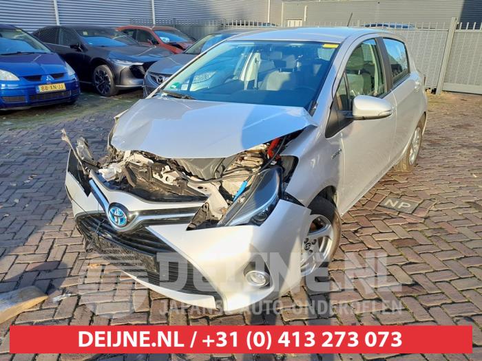 Toyota Yaris Buitenspiegel links O756807