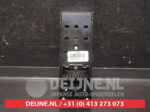 Kia Venga Kombischalter Fenster O756845 foto 2