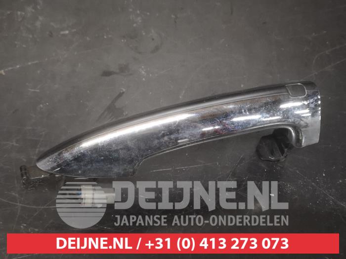 Kia Venga Türgriff 4-türig links vorne O756898