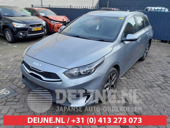 Kia Ceed Sportswagon Buitenspiegel links O756911