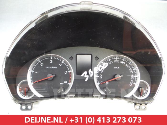 Suzuki Swift Kilometerteller KM O305074